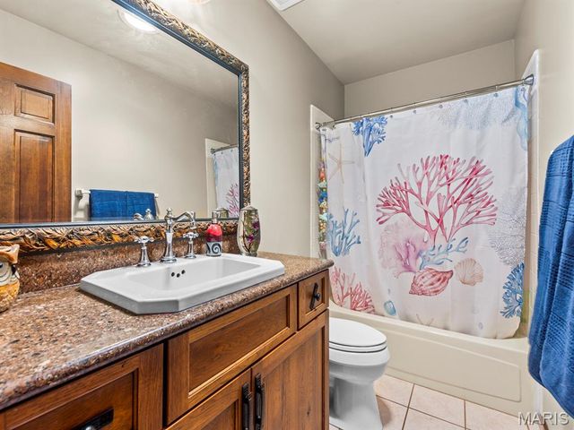 2316 Maple Tree Street, St Peters, MO 63376