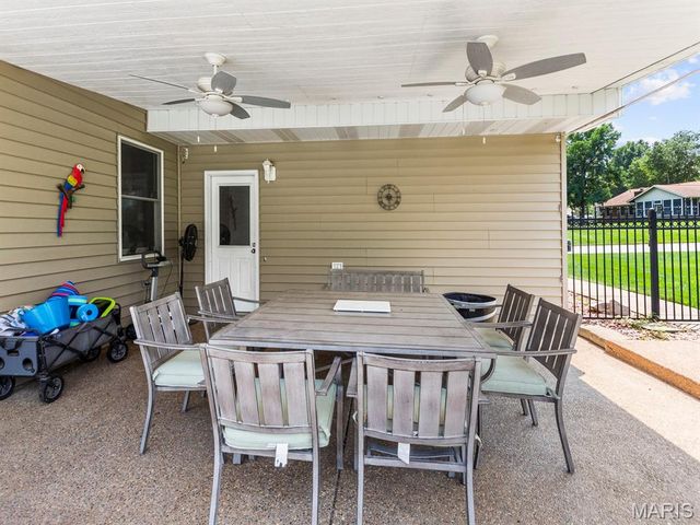 2316 Maple Tree Street, St Peters, MO 63376