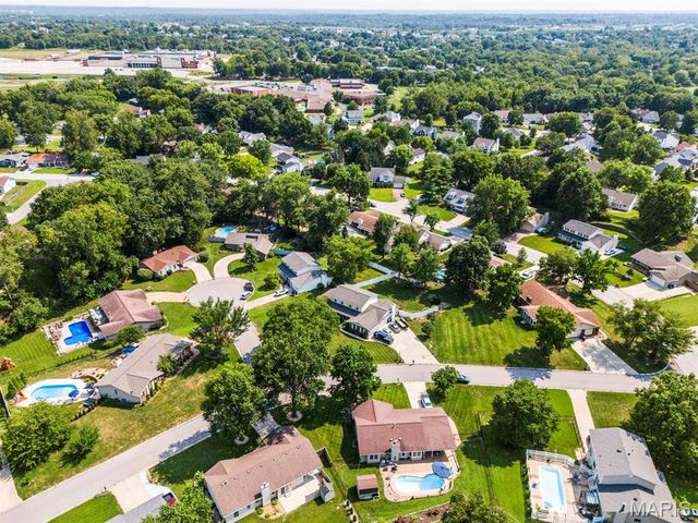2316 Maple Tree Street, St Peters, MO 63376