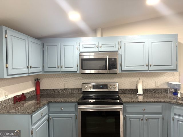 31 Huckleberry Lane, Winder, GA 30680
