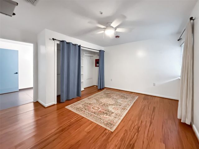 921 9th Street, Grand Prairie, TX 75050