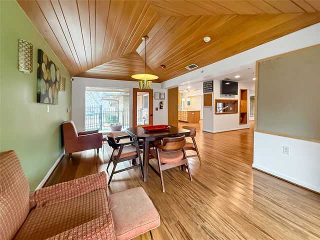 921 9th Street, Grand Prairie, TX 75050