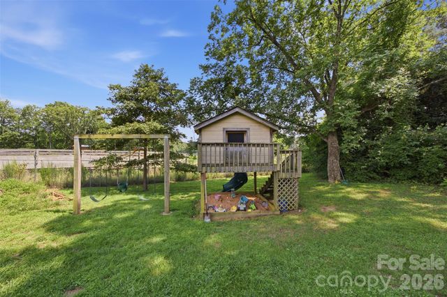 2106 Polkville Road, Shelby, NC 28150