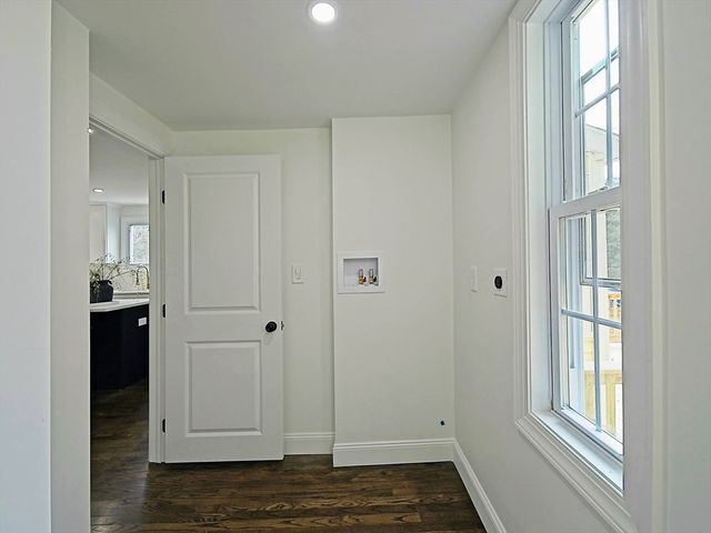 59 Turnpike Street, Canton, MA 02021