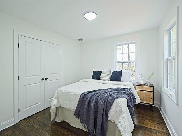 59 Turnpike Street, Canton, MA 02021