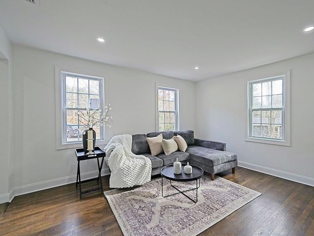 59 Turnpike Street, Canton, MA 02021