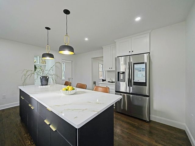 59 Turnpike Street, Canton, MA 02021