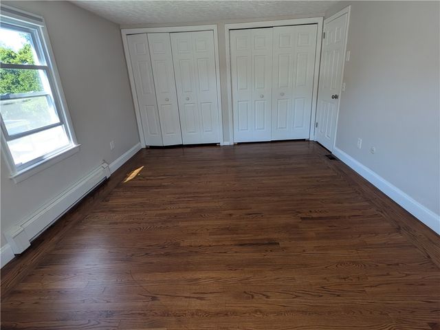 118 Center Avenue, Middletown, RI 02842