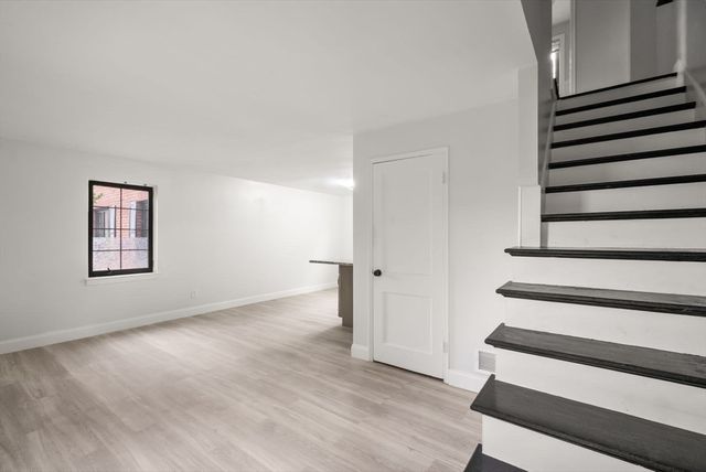 264 Lexington 264, Watertown, MA 02472