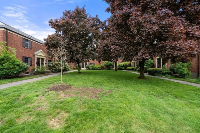 264 Lexington 264, Watertown, MA 02472