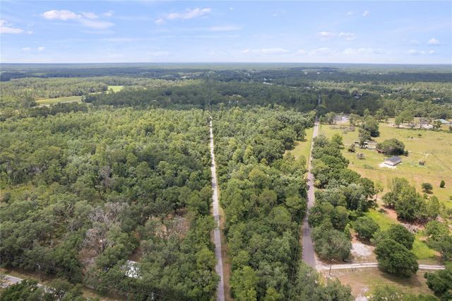 5360 DILLMAN LANE, Polk City, FL 33868