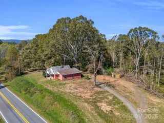 6271 NC Hwy 108 Highway E, Mill Spring, NC 28756