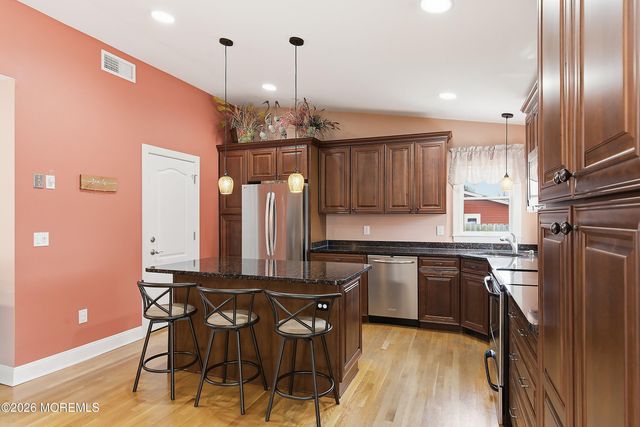 910 Neville Street, Toms River, NJ 08753
