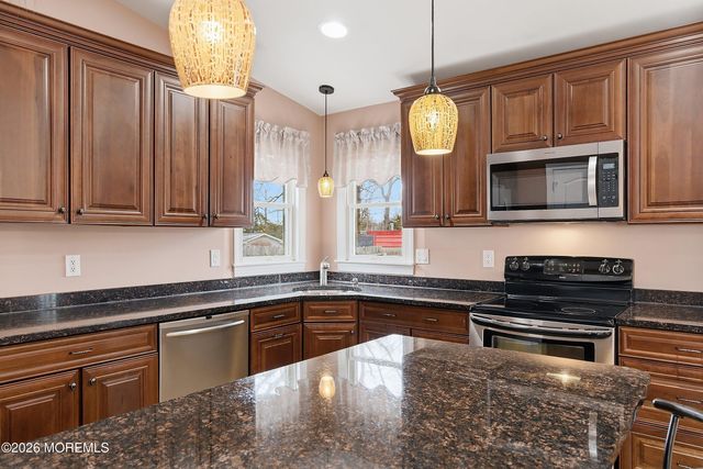 910 Neville Street, Toms River, NJ 08753