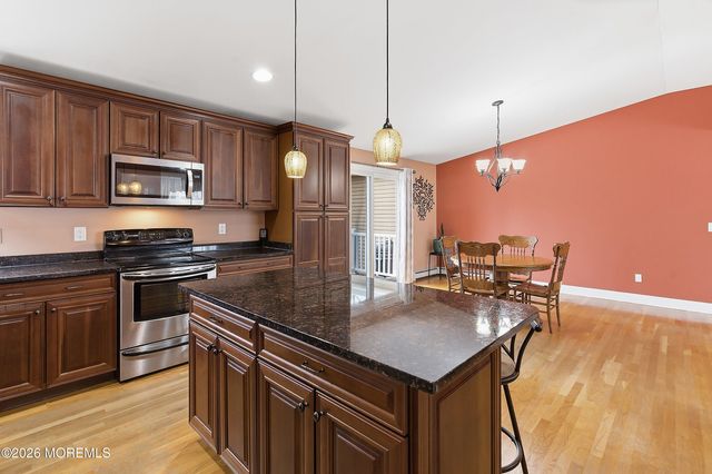 910 Neville Street, Toms River, NJ 08753
