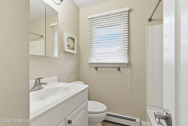 910 Neville Street, Toms River, NJ 08753