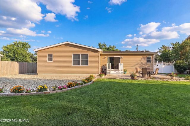 910 Neville Street, Toms River, NJ 08753