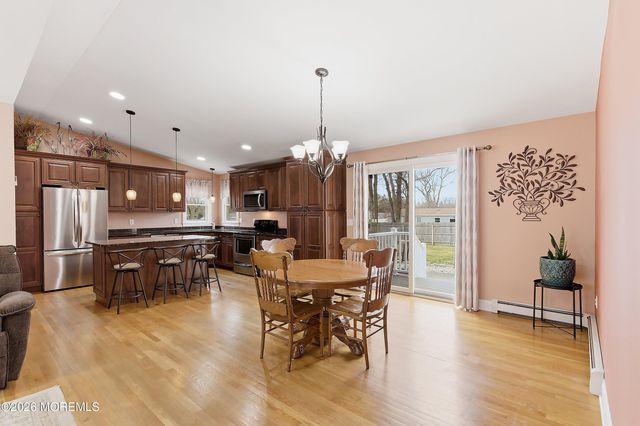 910 Neville Street, Toms River, NJ 08753