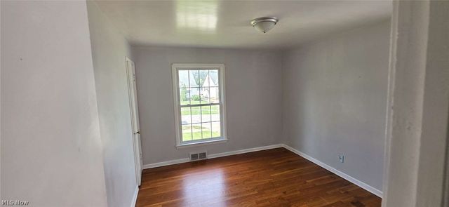12304 Tonsing Drive, Garfield Heights, OH 44125