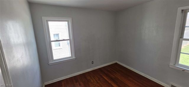 12304 Tonsing Drive, Garfield Heights, OH 44125
