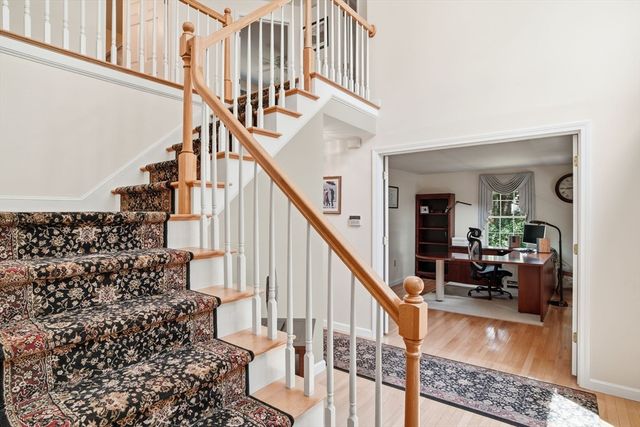 20 Emerald St, Tyngsborough, MA 01879