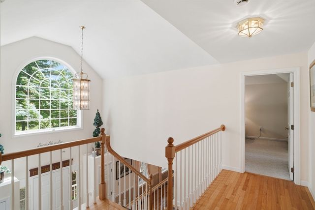 20 Emerald St, Tyngsborough, MA 01879