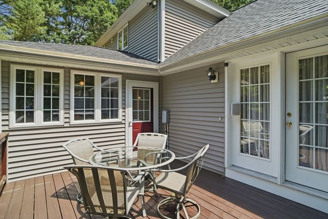 20 Emerald St, Tyngsborough, MA 01879
