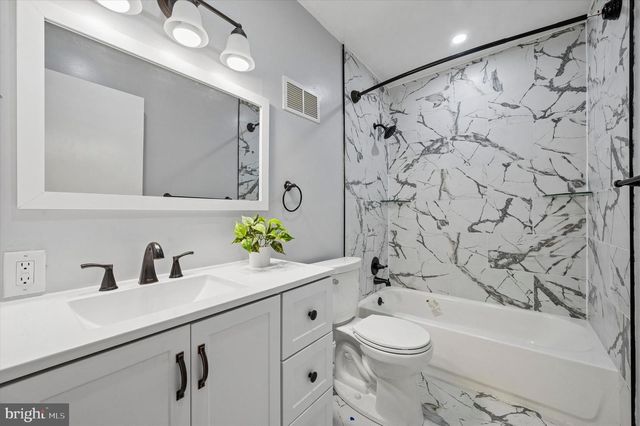 6129 SPRUCE ST, Philadelphia, PA 19139