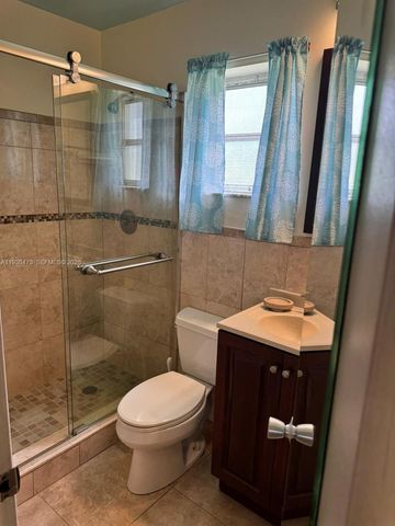 4771 NW 10th Ct 118, Plantation, FL 33313