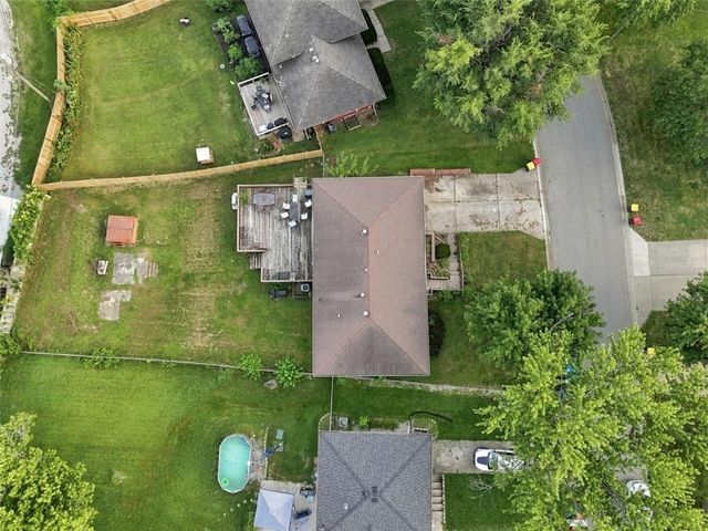 207 Augustus Drive, Excelsior Springs, MO 64024