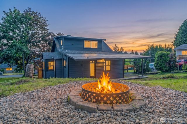 1551 N Callow Avenue, Bremerton, WA 98312