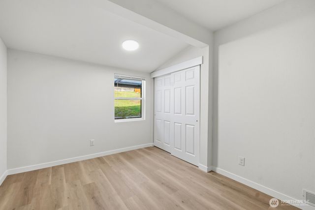 1551 N Callow Avenue, Bremerton, WA 98312