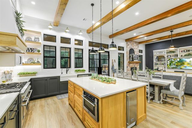 13142 Royal Hill Court, Montgomery, TX 77316