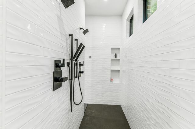 13142 Royal Hill Court, Montgomery, TX 77316