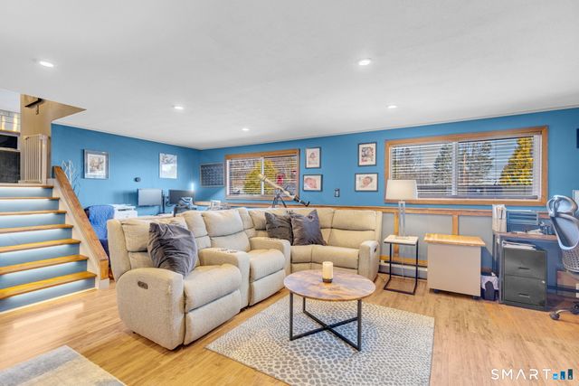 351 Glendale Drive, Bristol, CT 06010