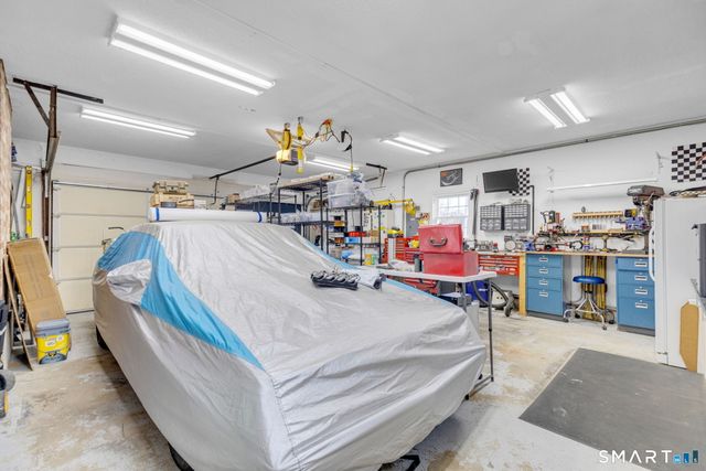 351 Glendale Drive, Bristol, CT 06010