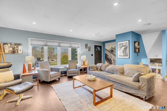 351 Glendale Drive, Bristol, CT 06010