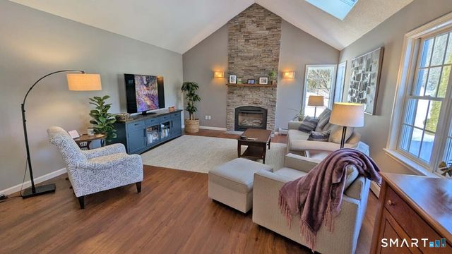 95 Tarragon Drive, East Hampton, CT 06424