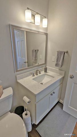 95 Tarragon Drive, East Hampton, CT 06424