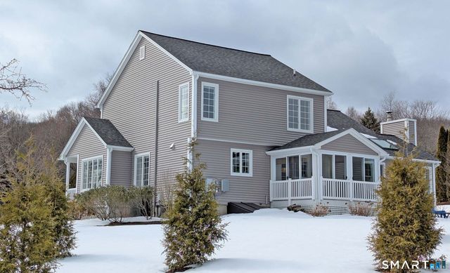 95 Tarragon Drive, East Hampton, CT 06424