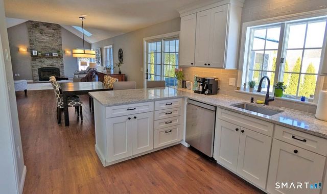 95 Tarragon Drive, East Hampton, CT 06424