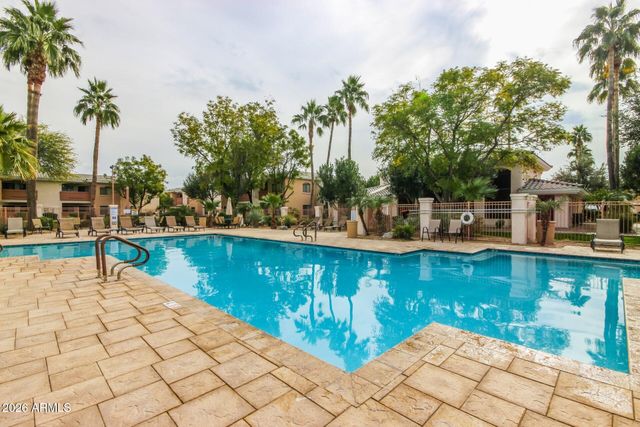 10030 W INDIAN SCHOOL Road 101, Phoenix, AZ 85037