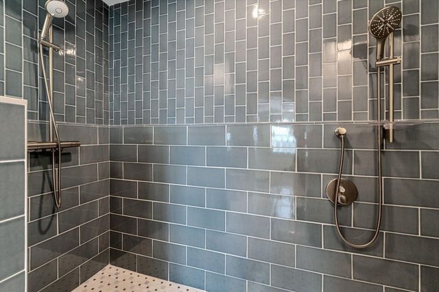 596 Shore Road UNIT 2, Truro, MA 02666