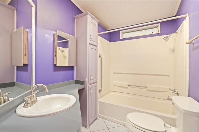 428 Papaya Circle, Sebastian, FL 32976