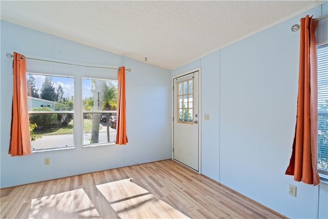 428 Papaya Circle, Sebastian, FL 32976