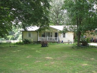 1446 Link Rd, New Johnsonville, TN 37134
