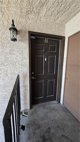 5262 Osman Court 48, Las Vegas, NV 89103