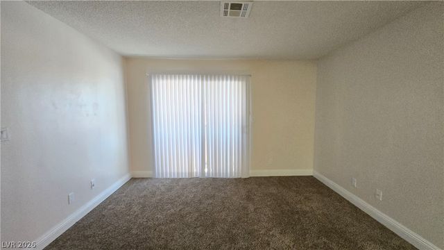 5262 Osman Court 48, Las Vegas, NV 89103