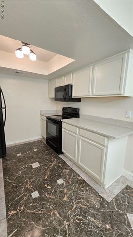5262 Osman Court 48, Las Vegas, NV 89103