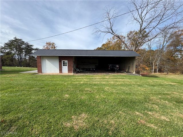 1015 Brackenridge Road, Vincent, OH 45784